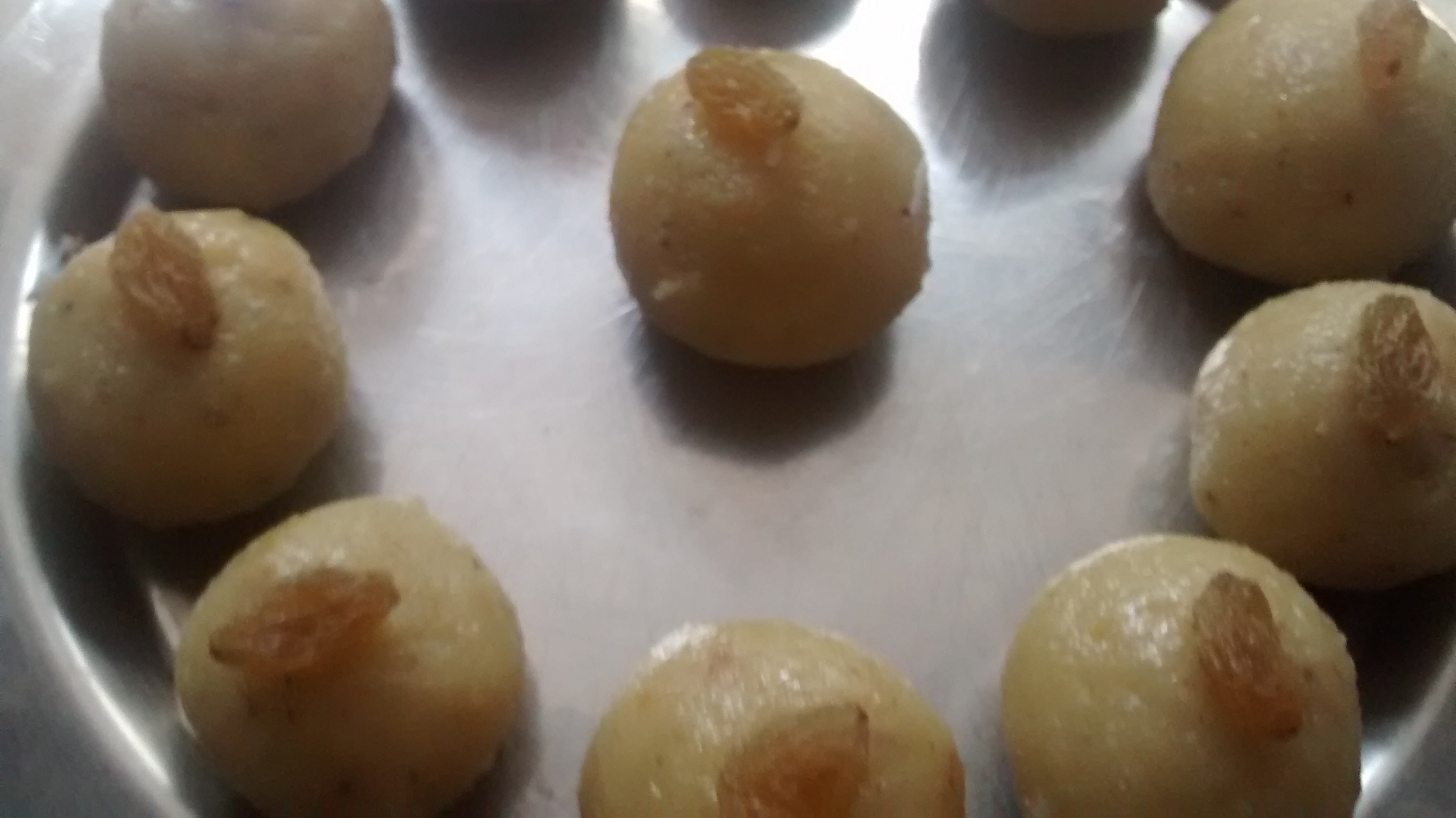 coconut_laddoo (12)